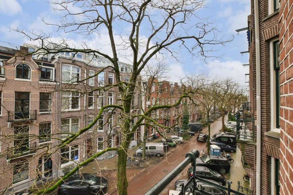 Photo 12 of Van Breestraat 112-2