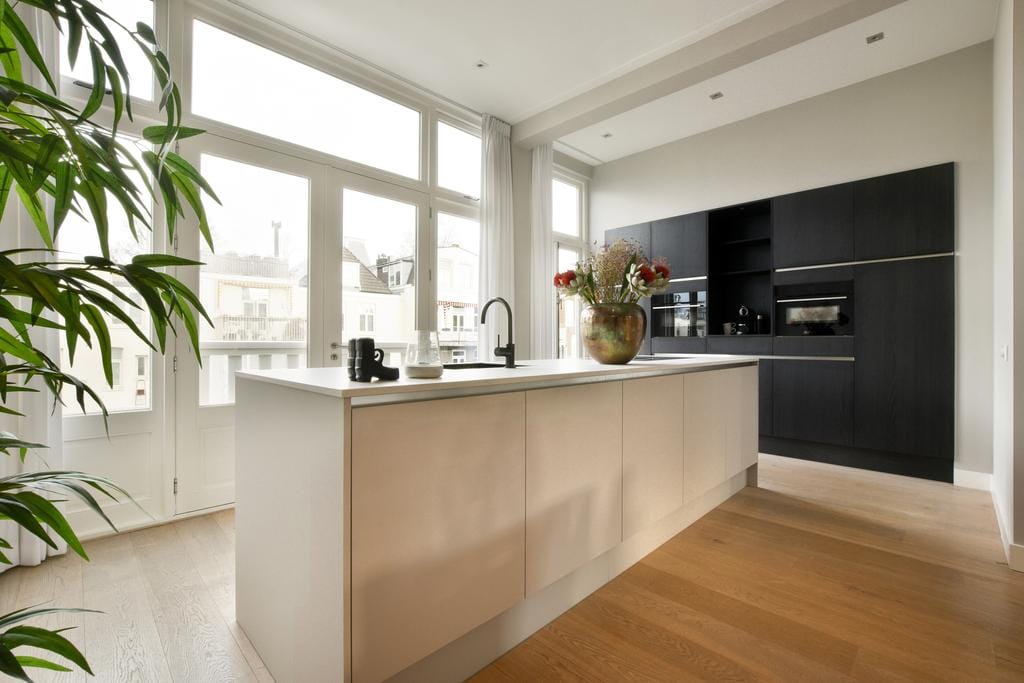 Photo 17 of Van Breestraat 112-2