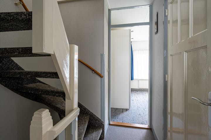 Foto 20 van van Riebeeckstraat 61