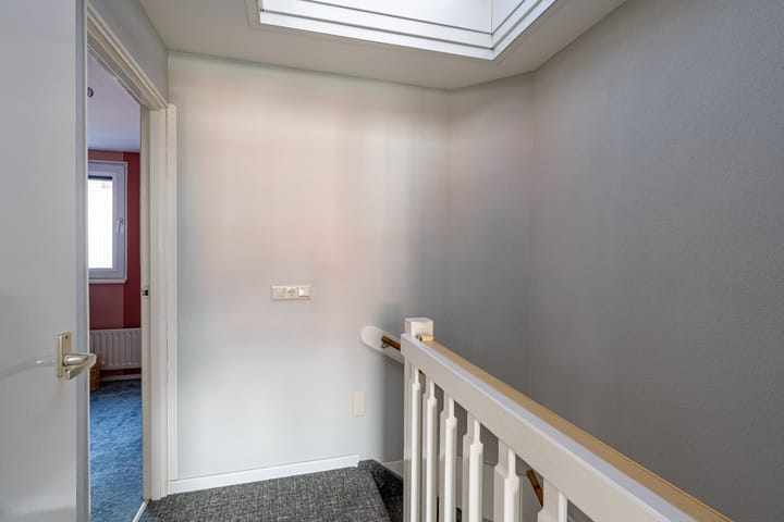 Foto 30 van van Riebeeckstraat 61