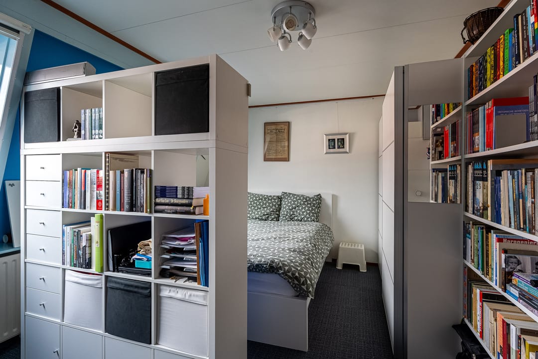 Foto 31 van van Riebeeckstraat 61