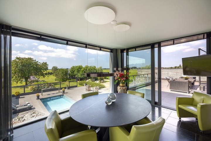 Photo 6 of Zuidbuurtseweg 1-A