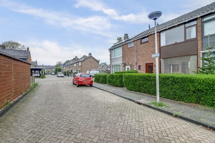 Foto 19 van Irisstraat 41