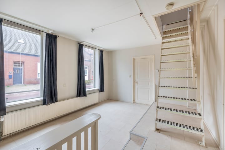 Foto 8 van Rapenburg 86