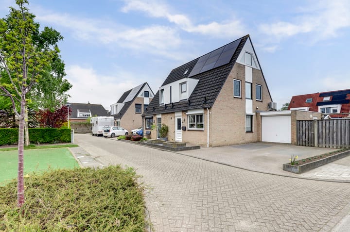 Photo 5 of Leeuwenburg 19