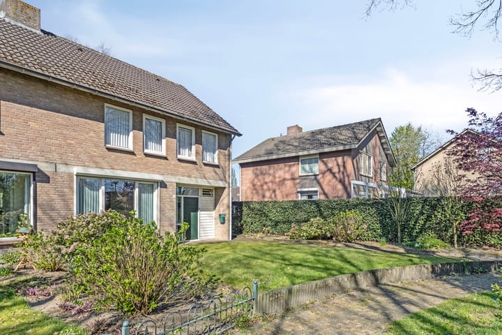 Foto 8 van Wilgenlaan 7