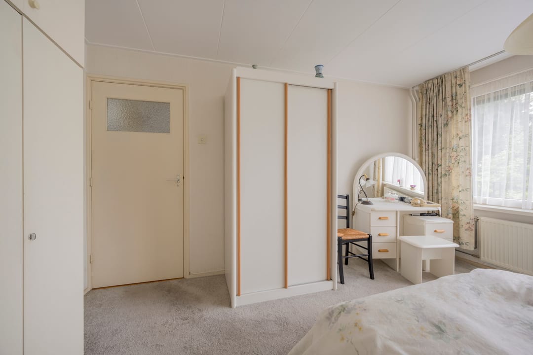 Photo 17 of Reynoltstraat 9