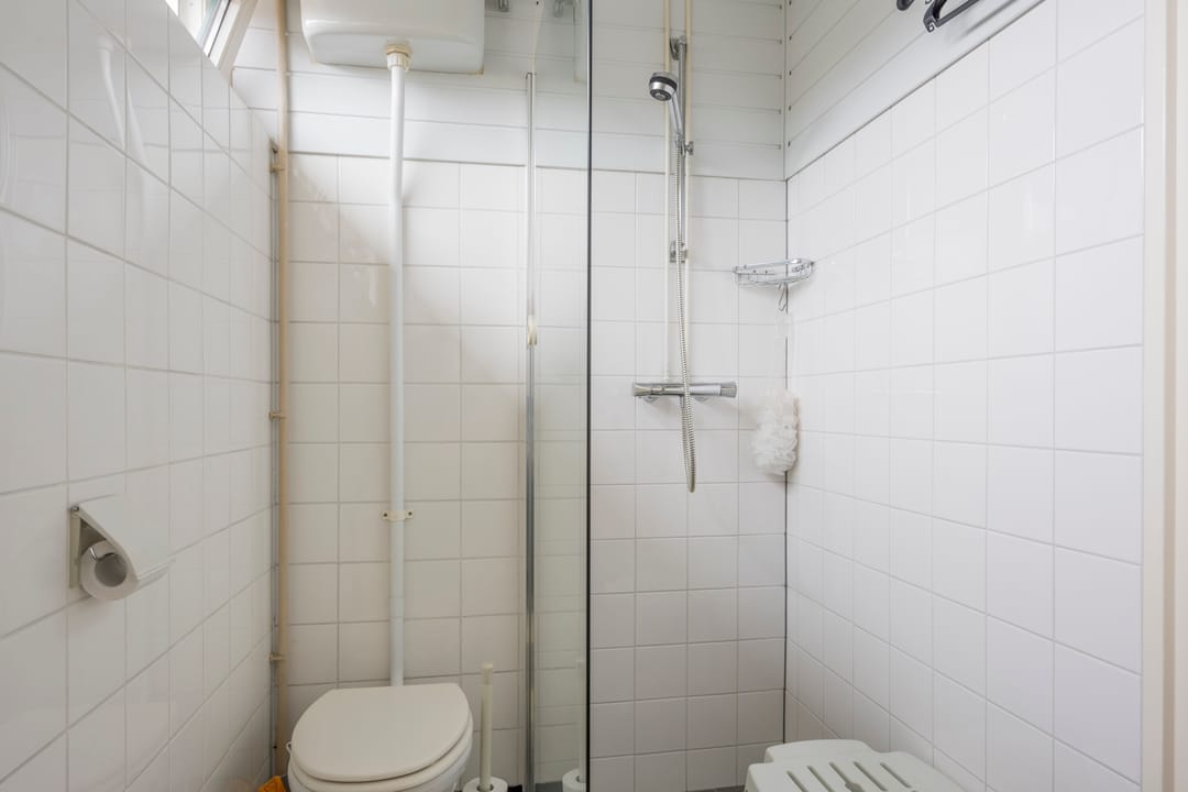 Photo 22 of Reynoltstraat 9