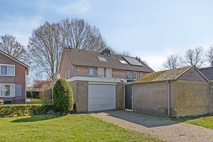 Foto 37 van Wilgenlaan 7