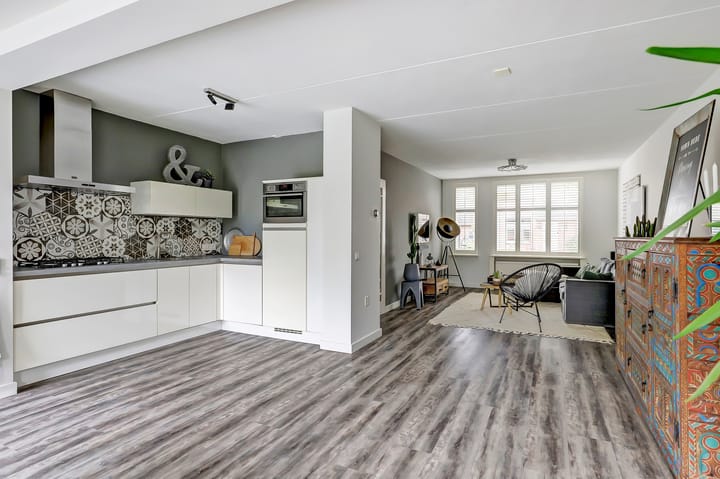 Foto 2 van Zuster Irmbertastraat 6