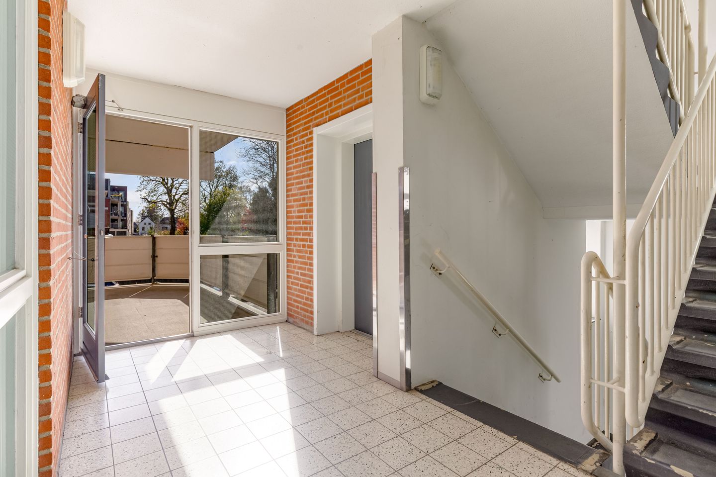 Foto 10 van Montaubanstraat 269