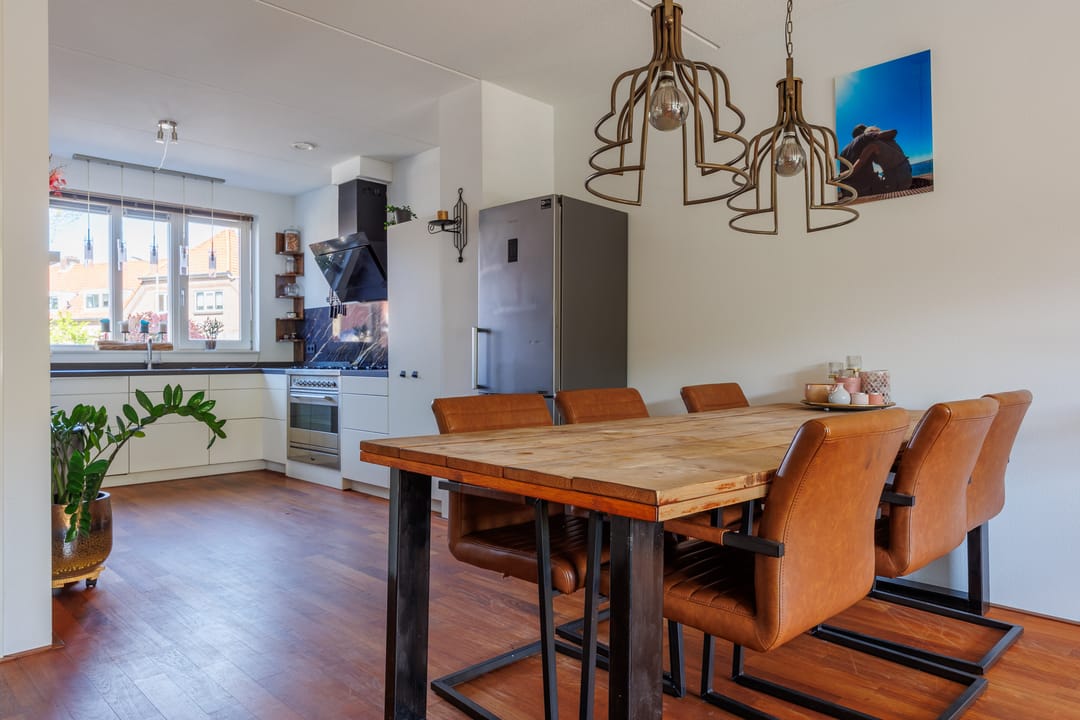 Photo 13 of Waalstraat 45