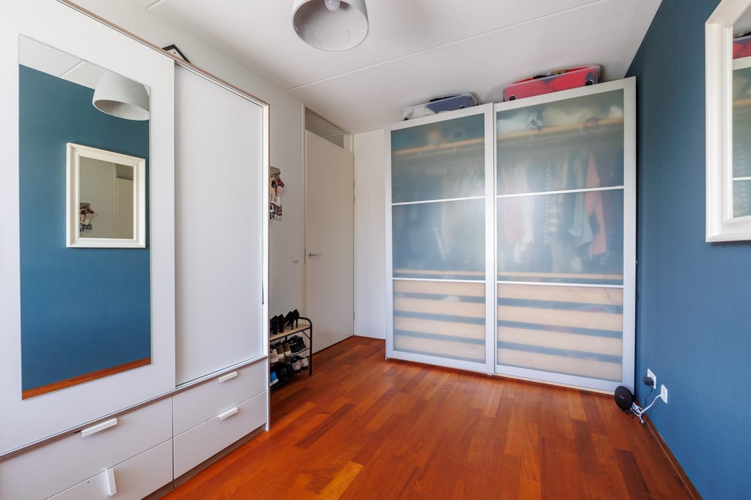 Photo 32 of Waalstraat 45