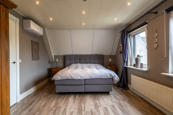 Foto 28 van Hugo de Grootstraat 1