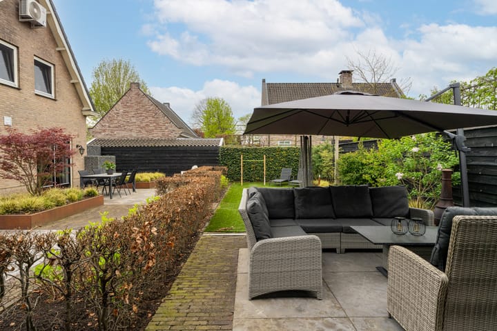 Foto 47 van Hugo de Grootstraat 1