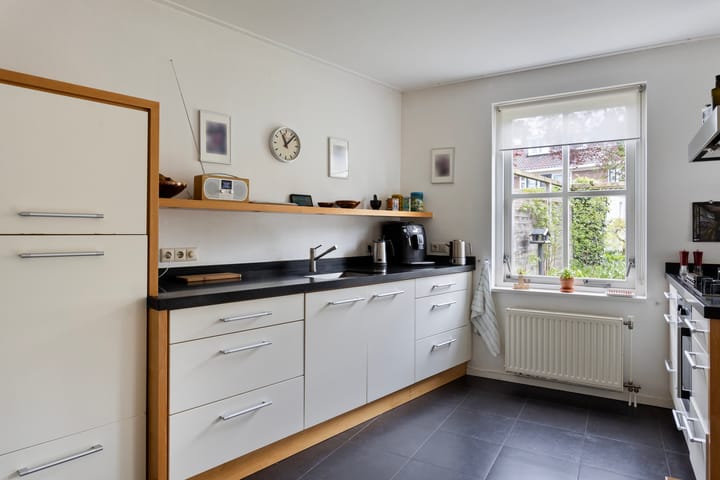 Foto 18 van E. Tesschenmacherstraat 50