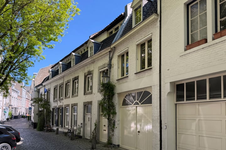 Foto 1 van Sint Bernardusstraat 21