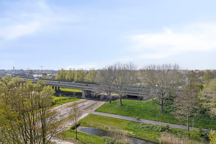 Foto 18 van Zernikelaan 746