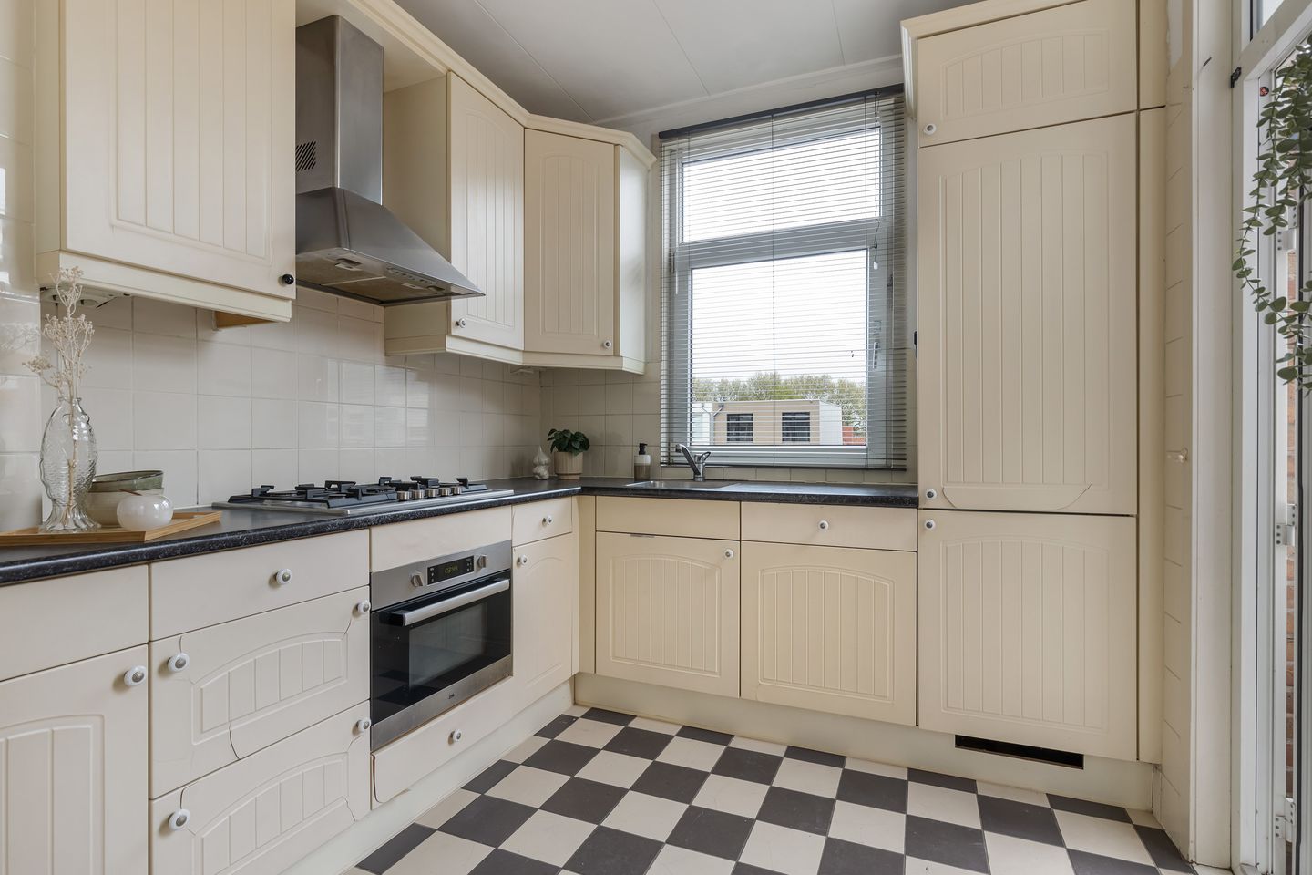 Foto 14 van Amsterdamsestraatweg 303-BSA