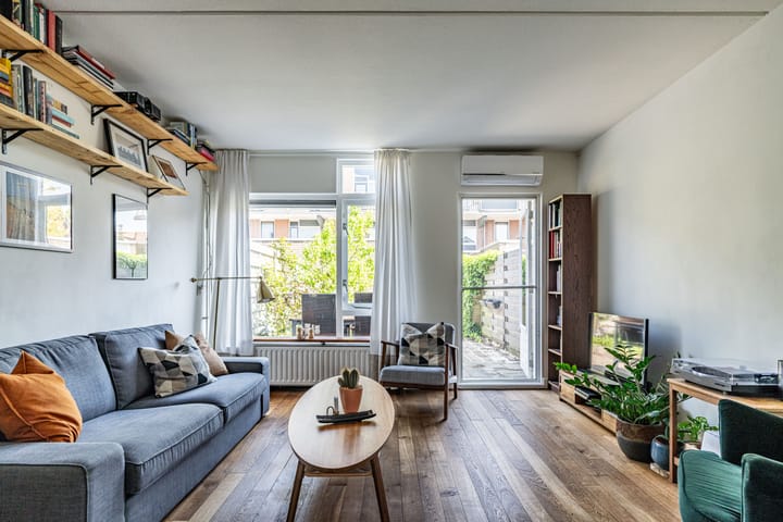 Foto 5 van Lombokstraat 1-B