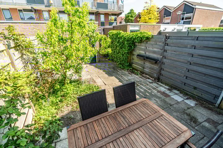 Foto 9 van Lombokstraat 1-B