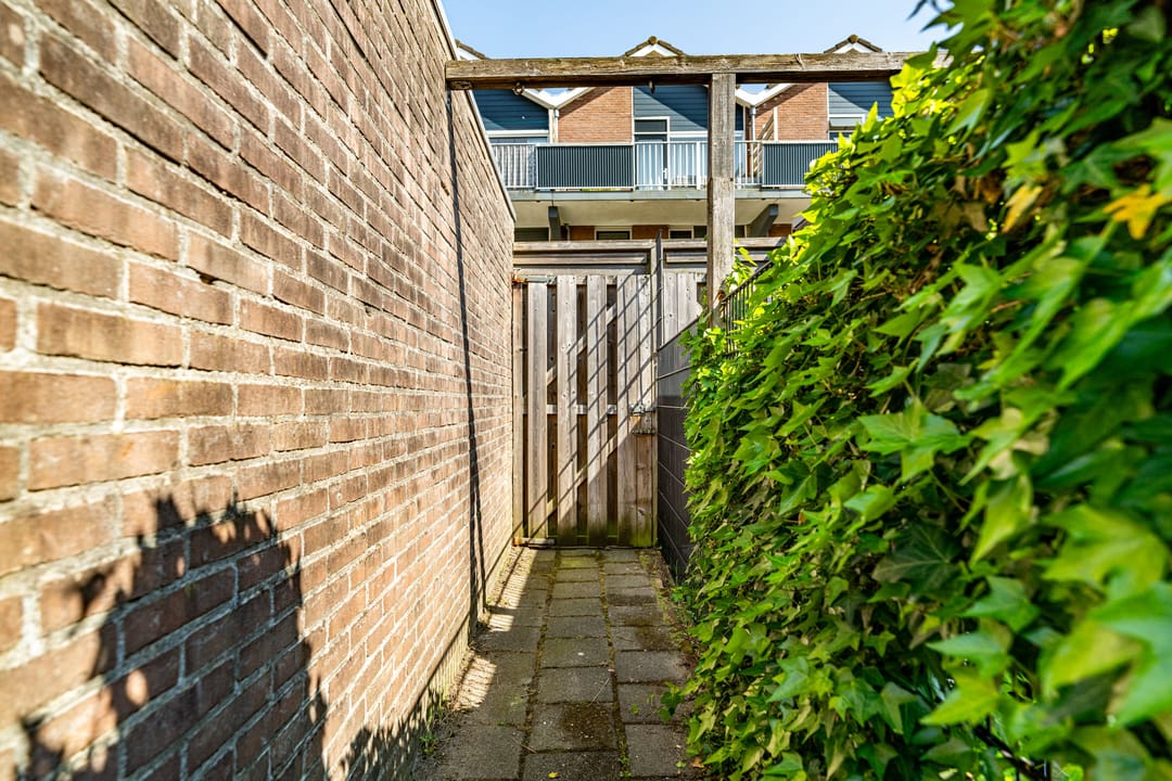 Foto 11 van Lombokstraat 1-B