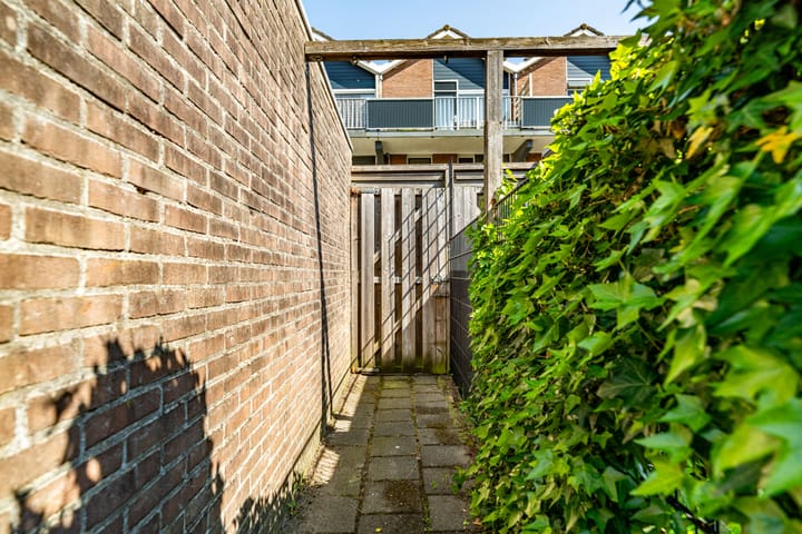 Foto 11 van Lombokstraat 1-B