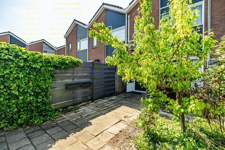 Foto 13 van Lombokstraat 1-B