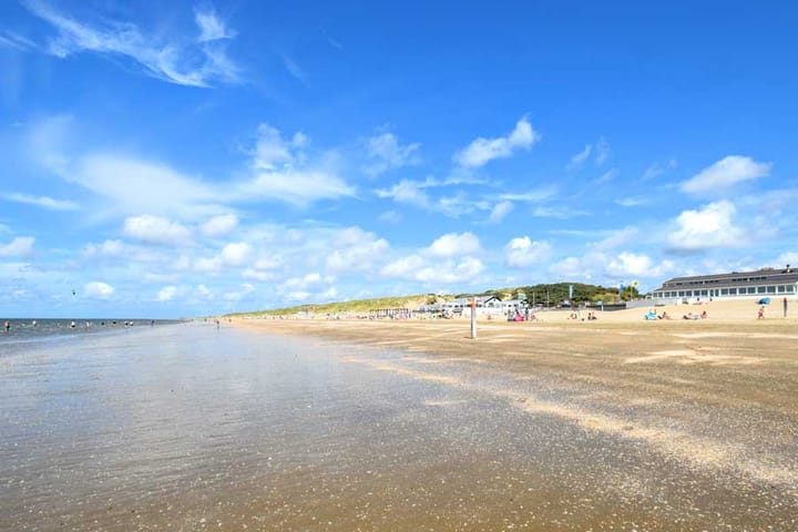 Foto 43 van D v Voornelaan 1