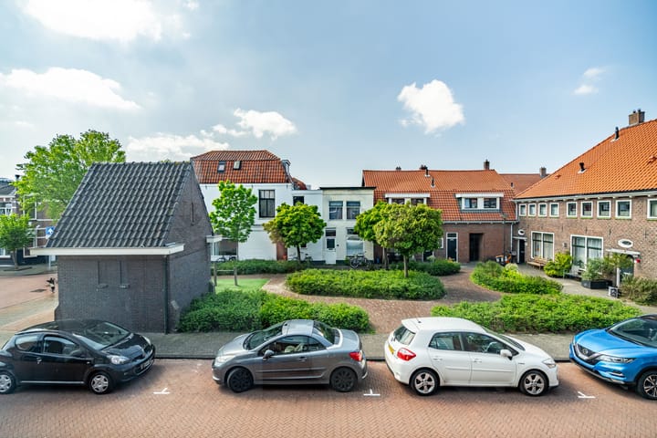 Foto 44 van Lombokstraat 1-B