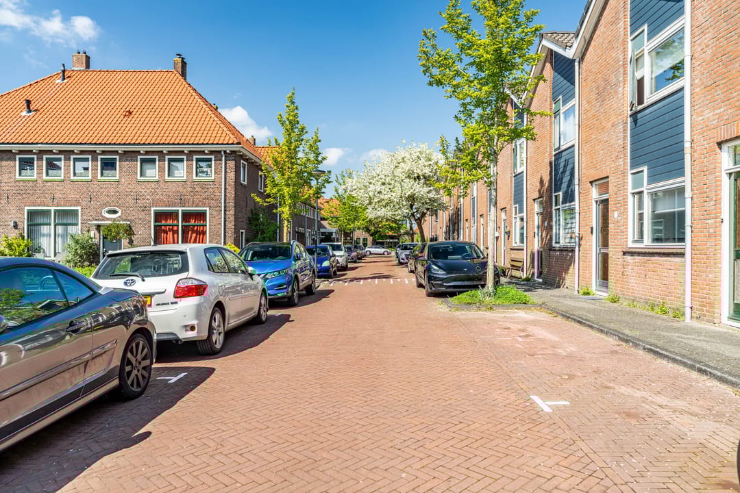 Foto 47 van Lombokstraat 1-B