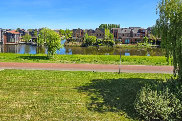 Foto 42 van Van Kootenstraat 15