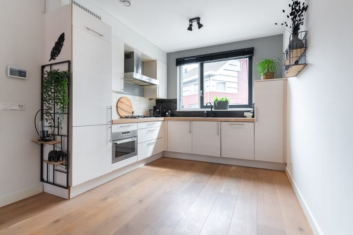 Foto 18 van Zwarte Ring 153