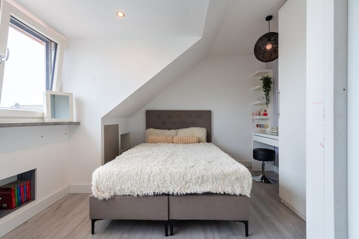 Foto 33 van Zwarte Ring 153