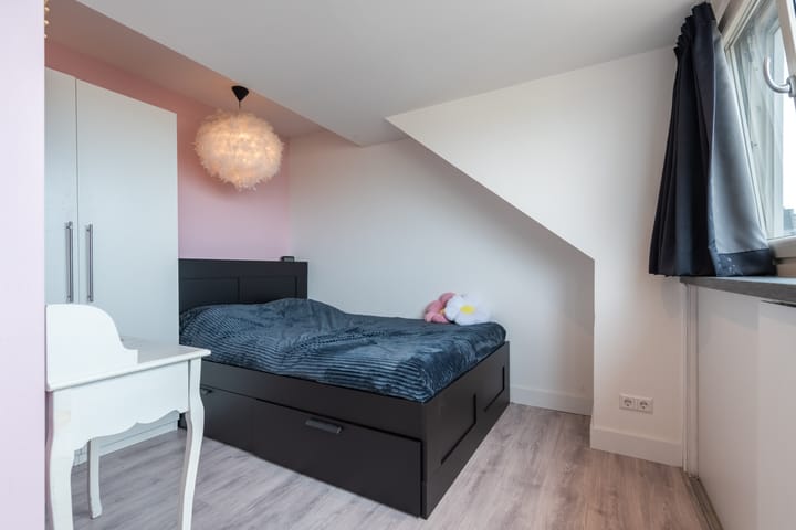 Foto 35 van Zwarte Ring 153