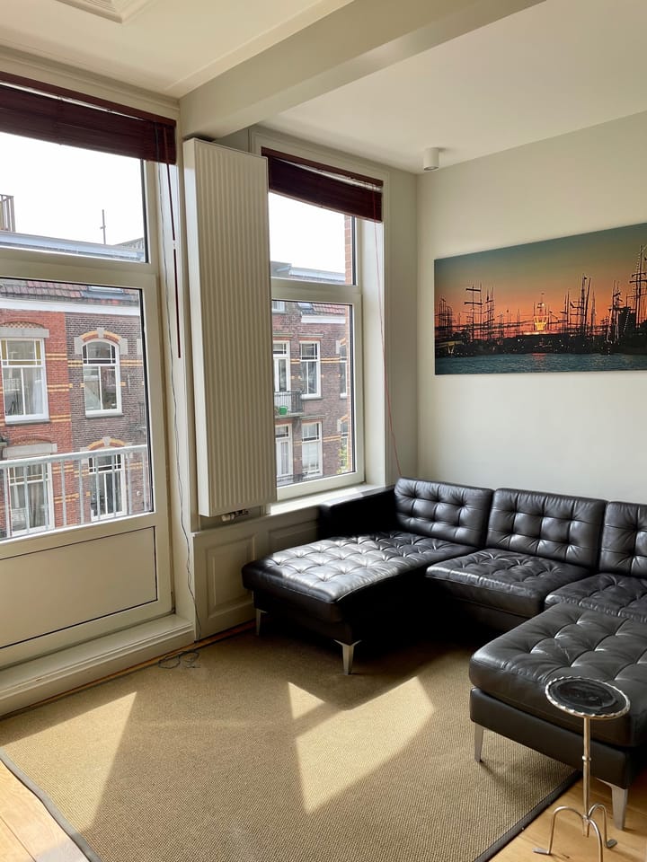 Foto 2 van Hasebroekstraat 16-3