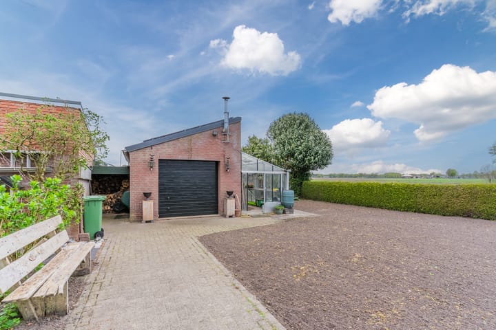 Photo 51 of Schouwberg 2