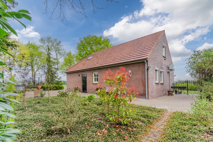 Photo 56 of Schouwberg 2