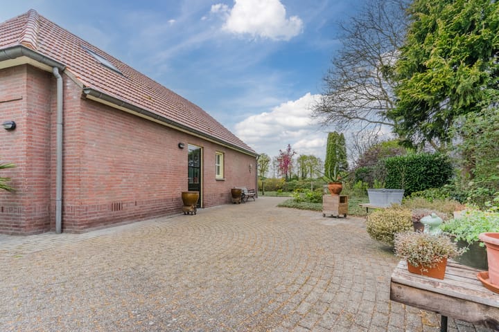 Photo 57 of Schouwberg 2