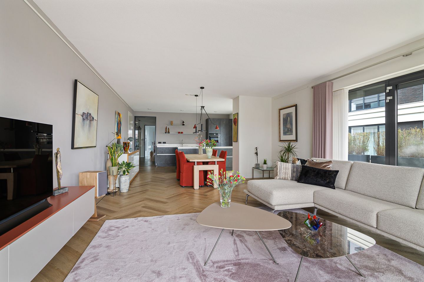 Foto 10 van Reviusstraat 49