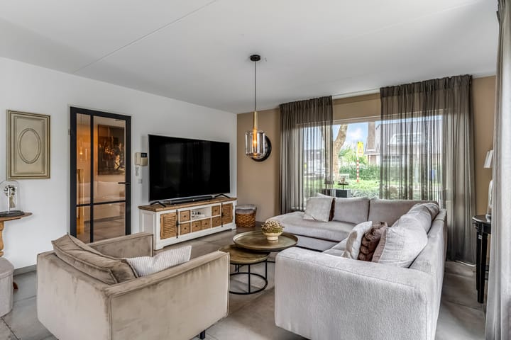 Foto 9 van Huismanstraat 20-B