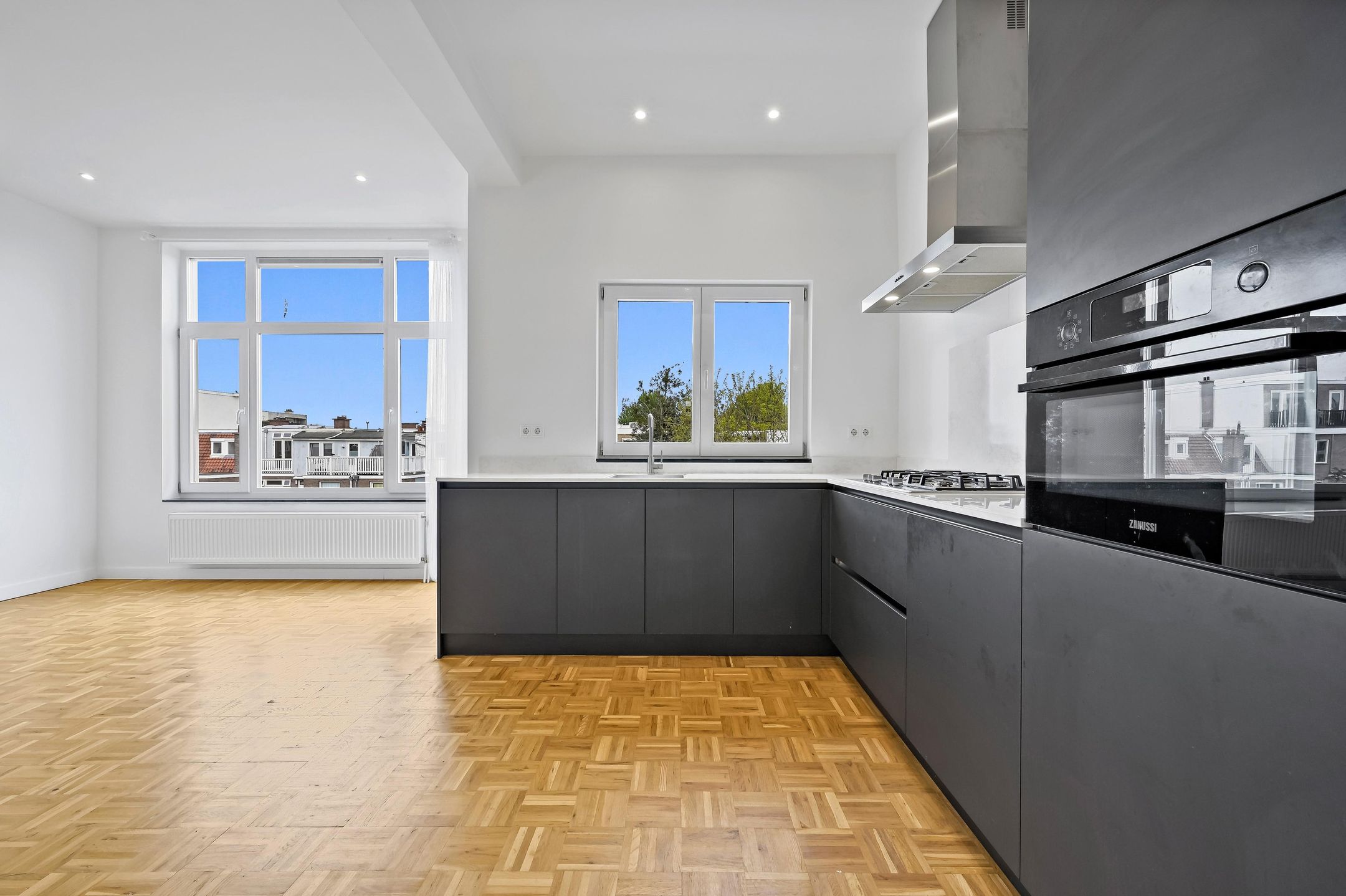 Foto 15 van Goudenregenstraat 143