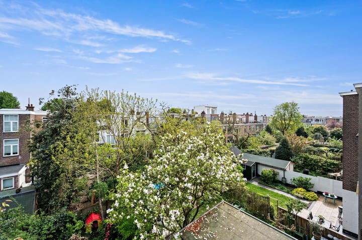 Foto 12 van Goudenregenstraat 143