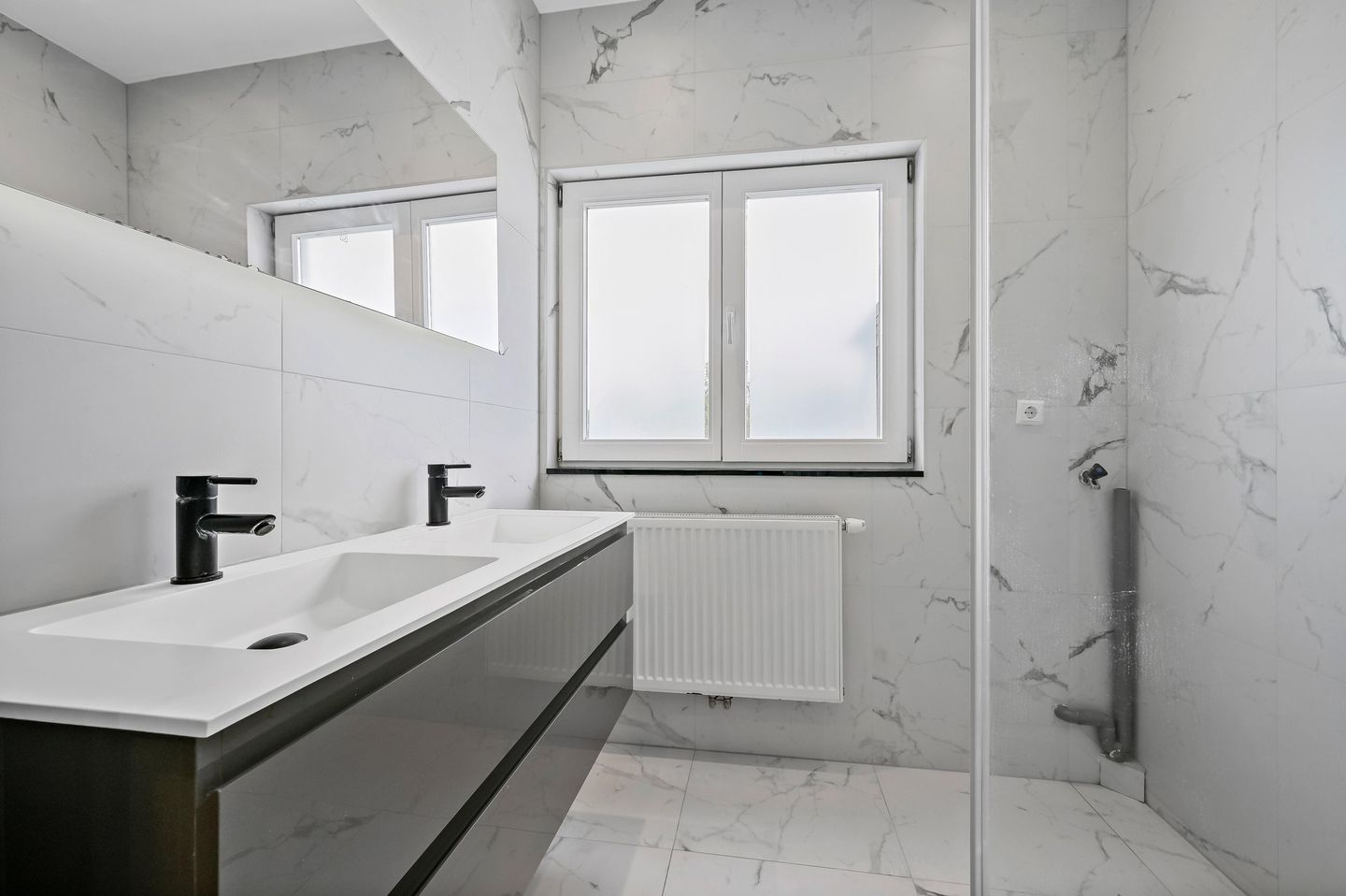 Foto 19 van Goudenregenstraat 143