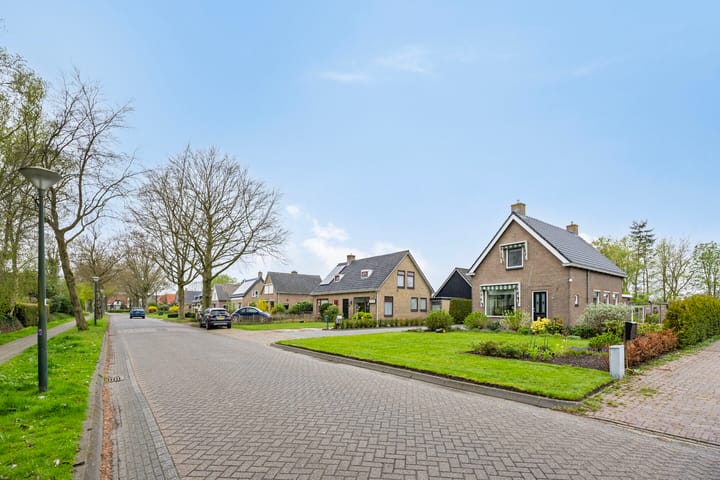 Foto 40 van Bruggelaan 34