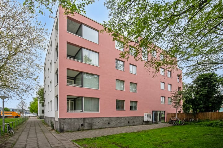 Foto 28 van IJplein 294