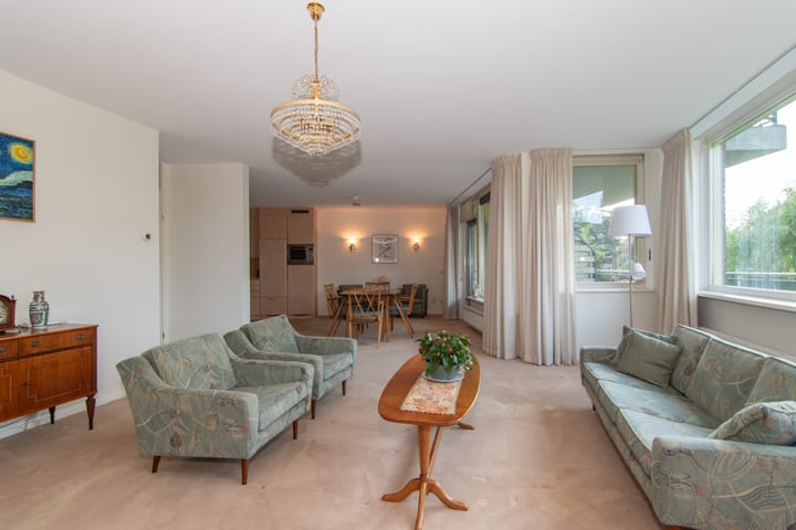 Foto 6 van Meidoornlaan 38