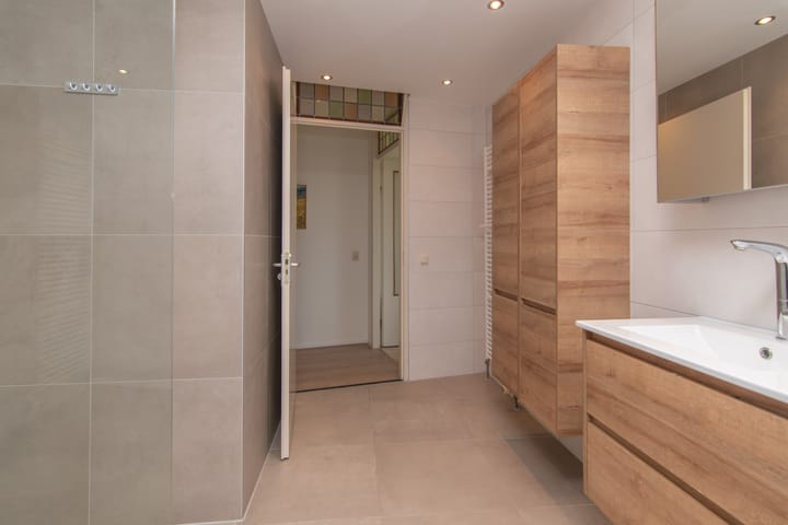 Foto 25 van Meidoornlaan 38