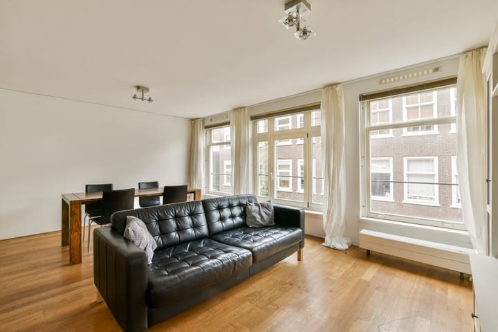 Foto 2 van Bloemstraat 51-C