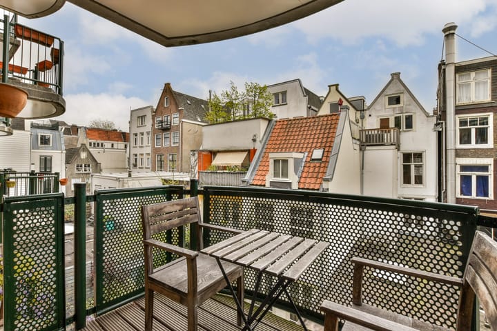 Foto 4 van Bloemstraat 51-C